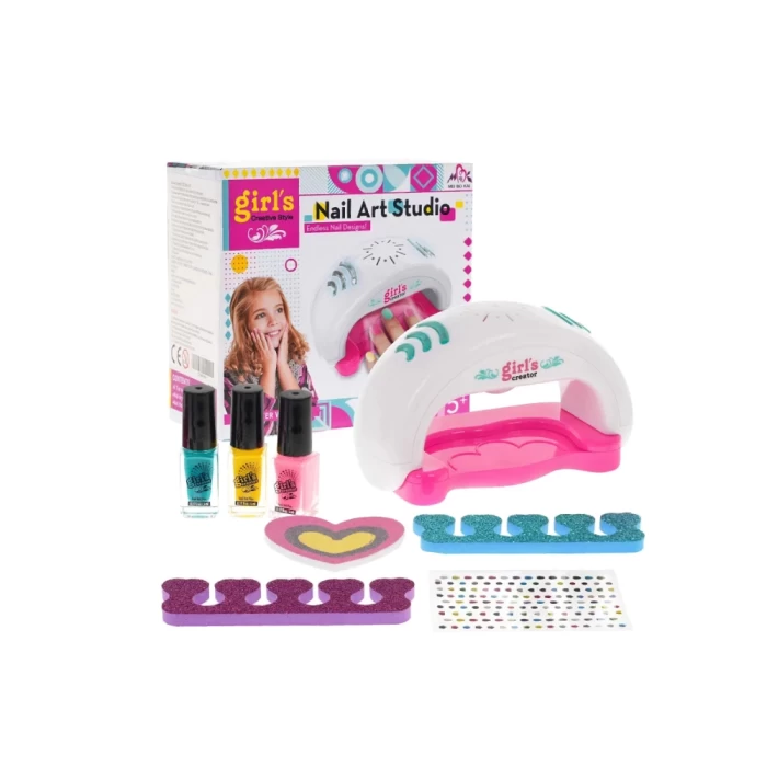 Детский маникюрный набор. 